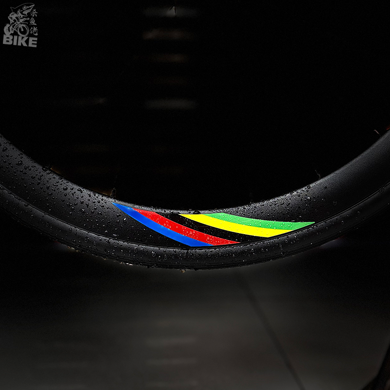 UCI Rainbow Champion Bike Whee - Mountain Biking Uci のレビューと価格