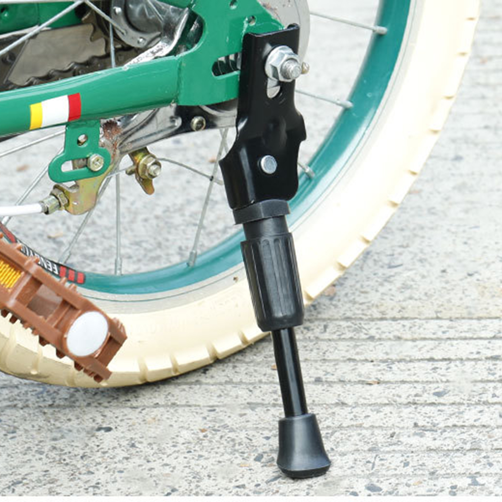 Bicycle Footrests Bike Kicksta - Mountain Biking Kids のレビューと価格