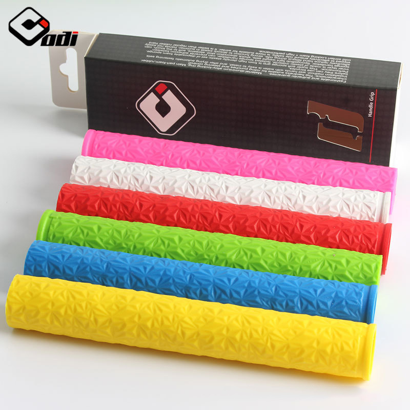 ODI Scooter Grip 160mm Silicon - Mountain Biking Kids のレビューと価格